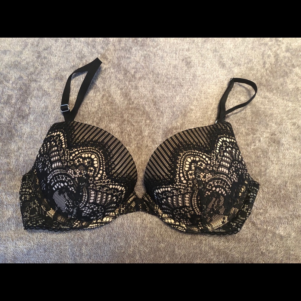 Victoria Secret Bra